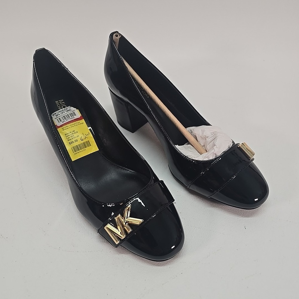 Michael Kors Womens Jilly Flex Pump Black with Gold Logo Sz 6.5 W